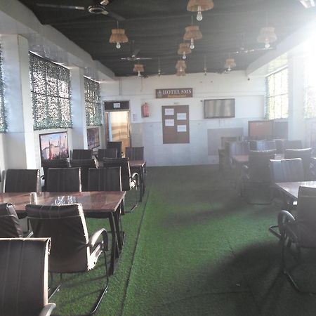Hotel Sms Ajmer Bagian luar foto