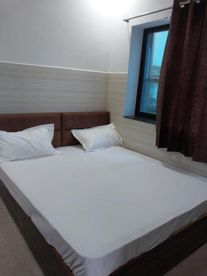 Hotel Sms Ajmer Bagian luar foto