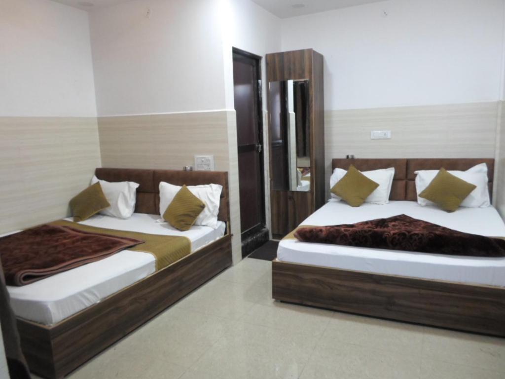 Hotel Sms Ajmer Bagian luar foto